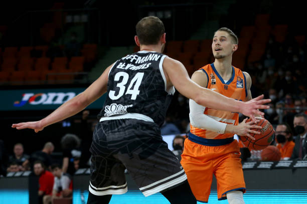 事甚至有过 事甚至有过